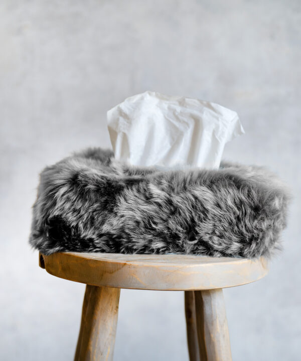 Tissuebox aus Lammfell Hellgrau